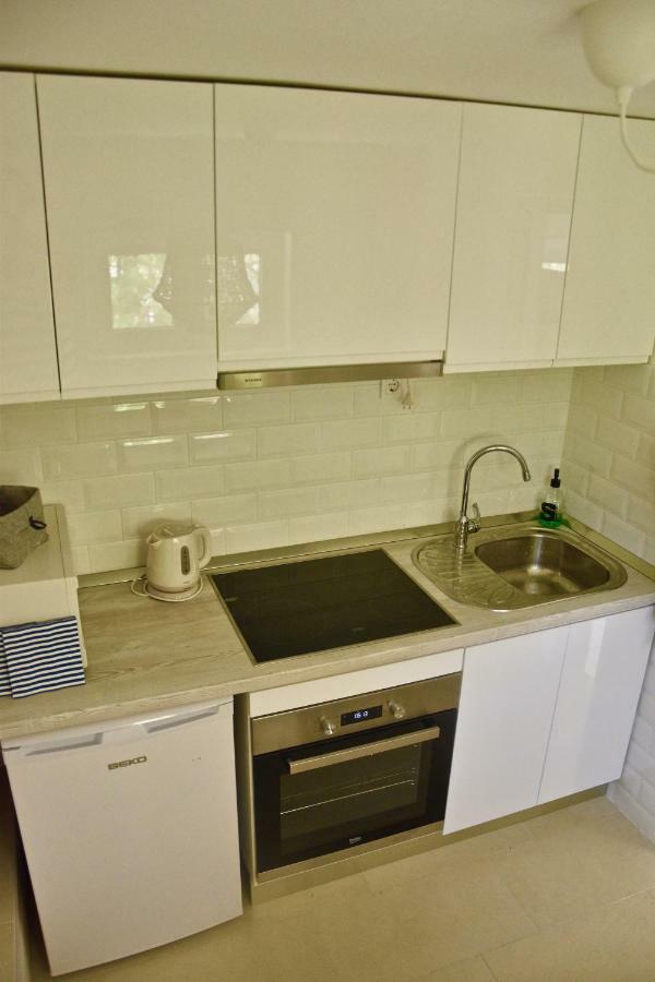 Apartments Off Supetar Luaran gambar