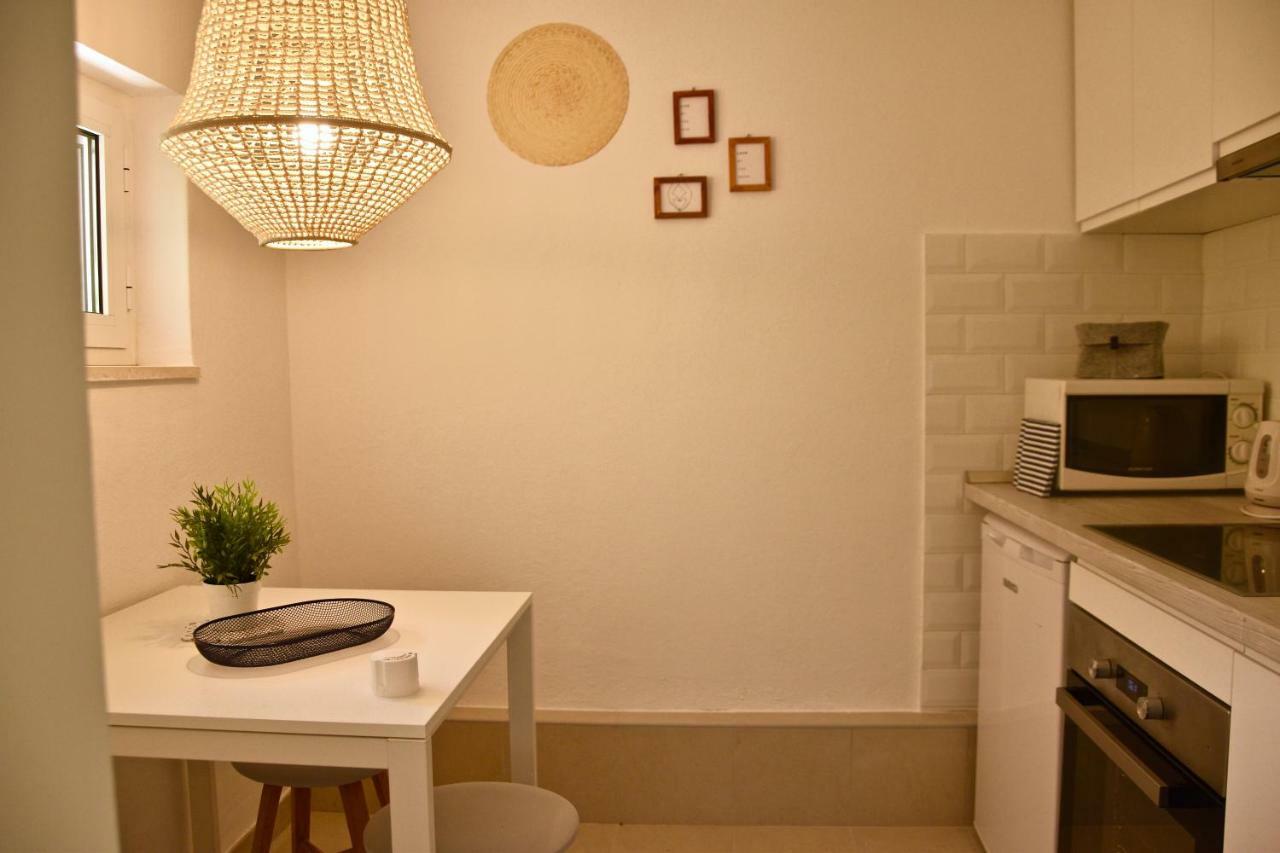 Apartments Off Supetar Luaran gambar