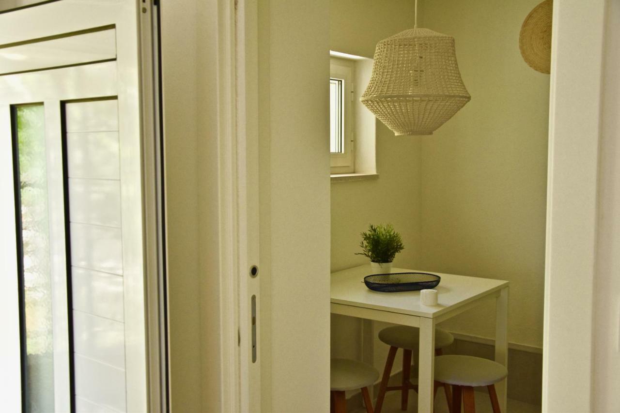 Apartments Off Supetar Luaran gambar